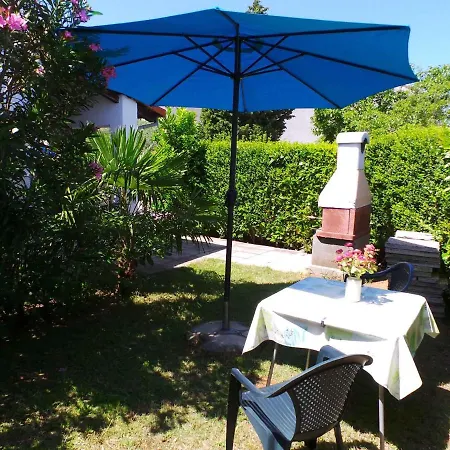 Apartment In Pula With One-bedroom 9 *